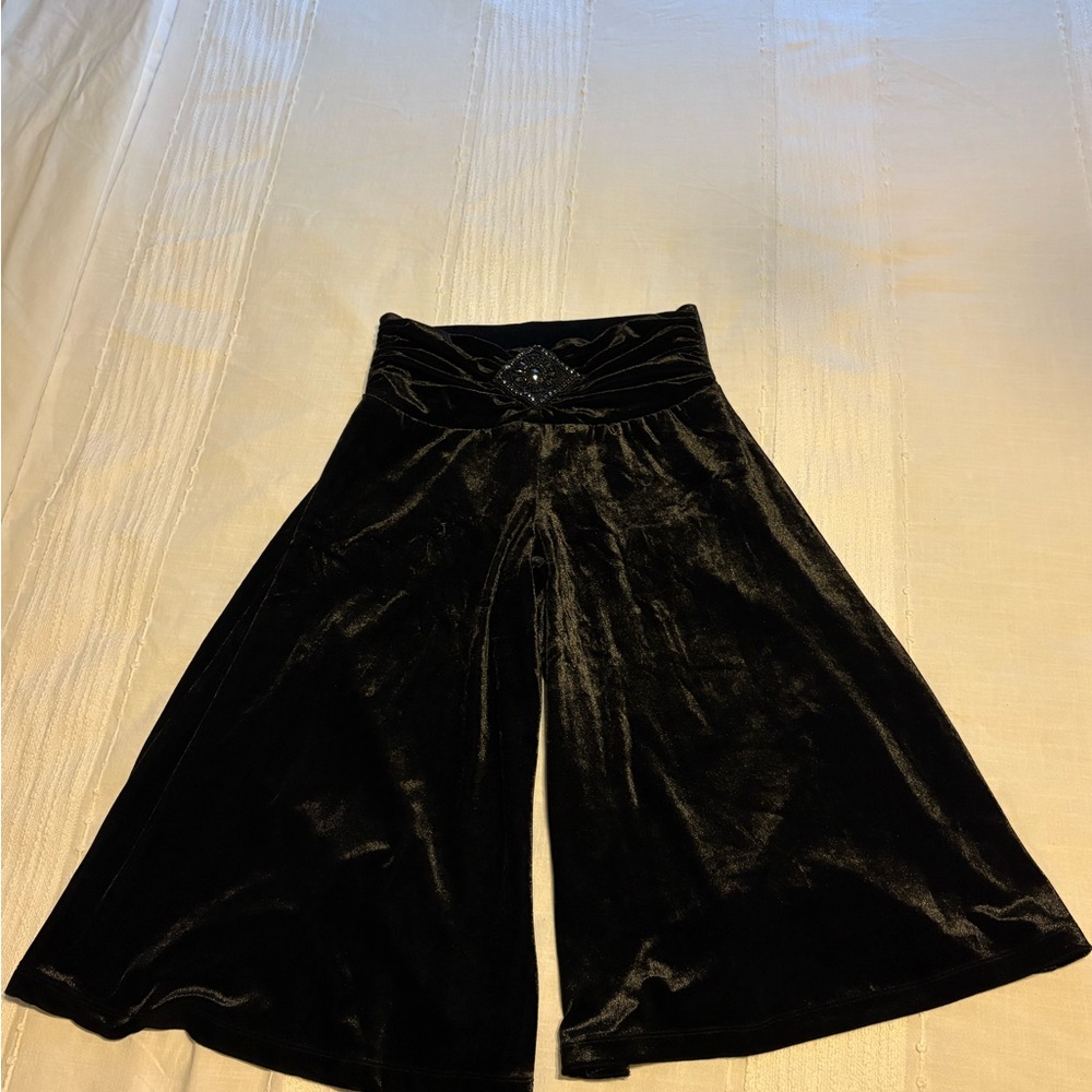 Ally B Black Velvet gaucho shorts/pants